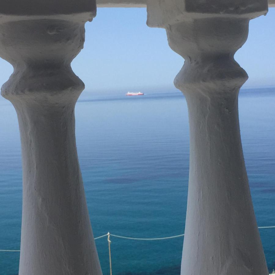 Villa Bonatsa Andros Home Batsíon Eksteriør bilde