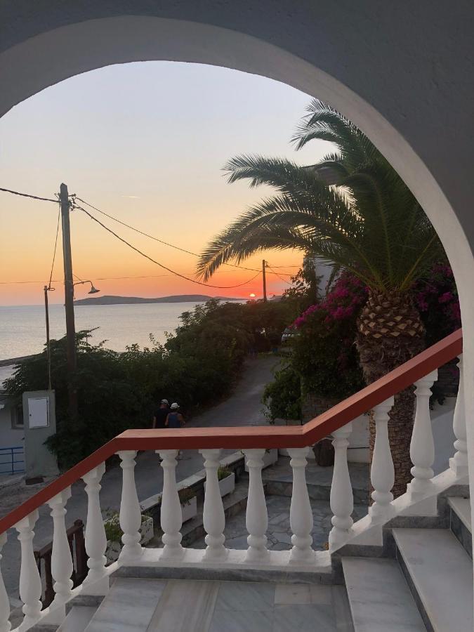 Villa Bonatsa Andros Home Batsíon Eksteriør bilde
