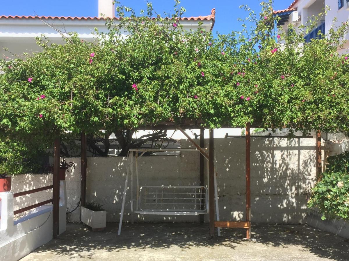 Villa Bonatsa Andros Home Batsíon Eksteriør bilde